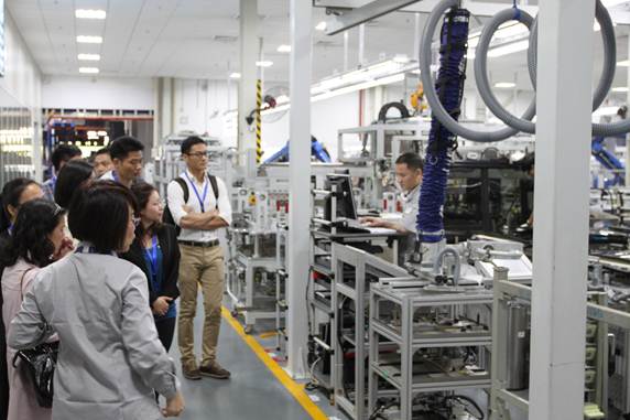 伟巴斯特的极致天窗工艺澳门新葡京app遇见(图2)