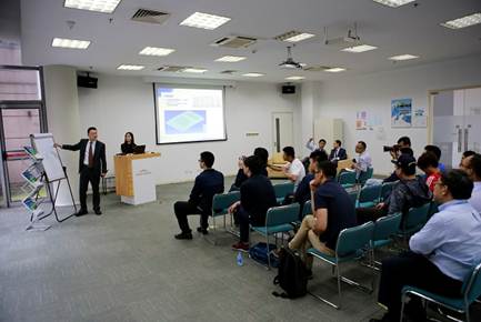 伟巴斯特的极致天窗工艺澳门新葡京app遇见(图9)