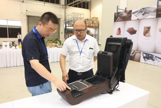 伟巴斯特的极致天窗工艺澳门新葡京app遇见(图15)