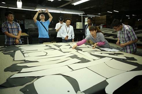 伟巴斯特的极致天窗工艺澳门新葡京app遇见(图24)