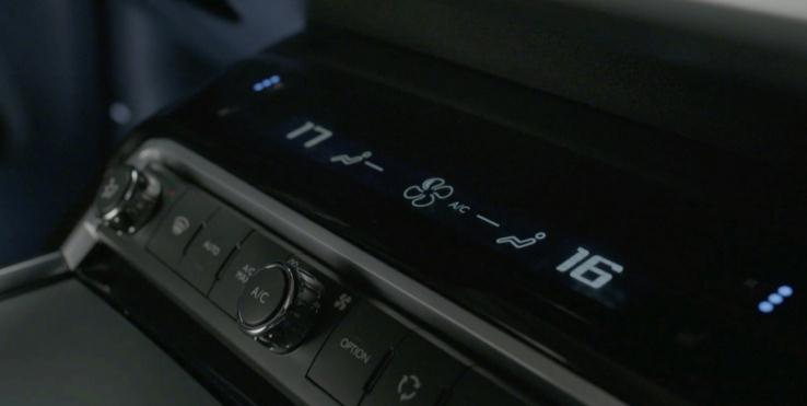 伟巴斯特的极致天窗工艺澳门新葡京app遇见(图30)