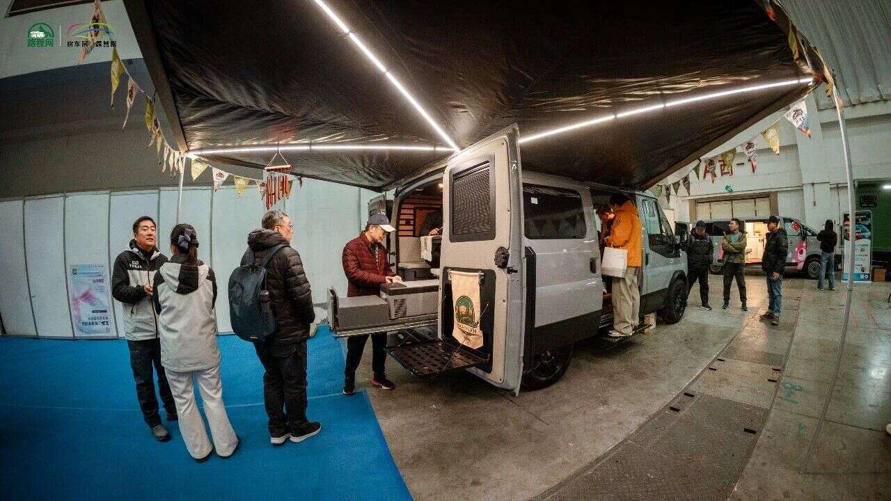 26开年首展武汉国际房车展盛大开幕澳门新葡京一马当先聚势中部！20(图2)