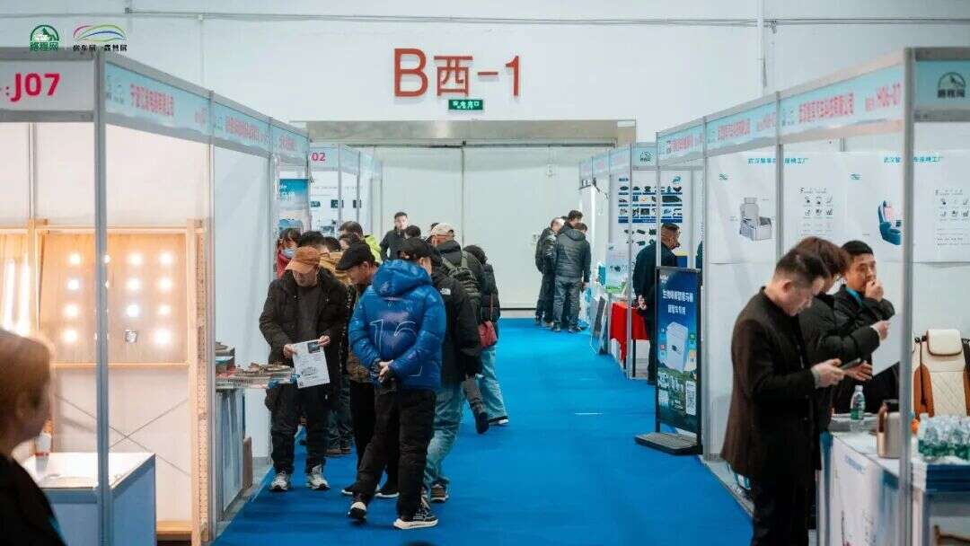 26开年首展武汉国际房车展盛大开幕澳门新葡京一马当先聚势中部！20(图3)